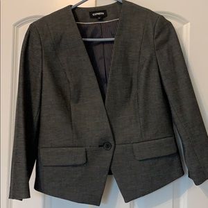 Worn once! Grey cropped blazer.